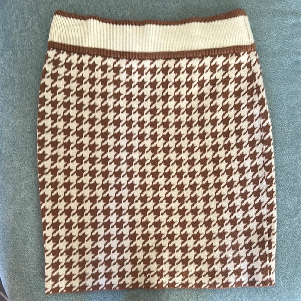 Haute Monde Cream and White Mini Pencil Skirt for Work